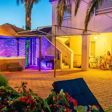 Bra I Premium With Outdoor Pool And Sauna - One Bedroom With Balcony * Sukošan