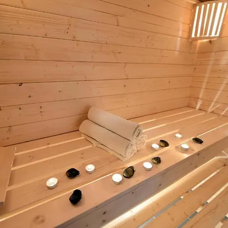 Bra I Premium With Outdoor Pool And Sauna - One Bedroom With Balcony Апартаменты *