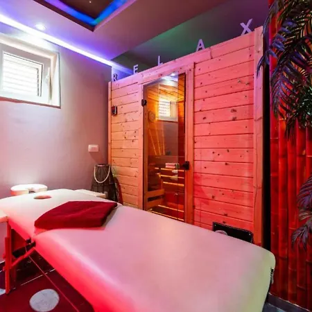 Bra I Premium With Outdoor Pool And Sauna - One Bedroom With Balcony *